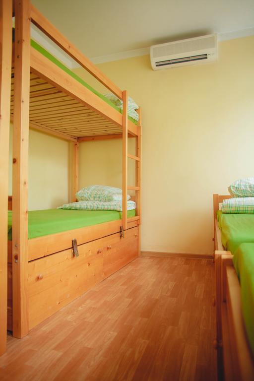Hostel Lwowska26 Krakow Ruang foto